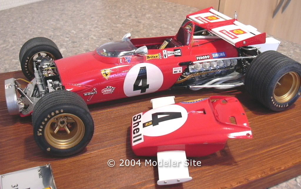 1 12 scale plastic model cars